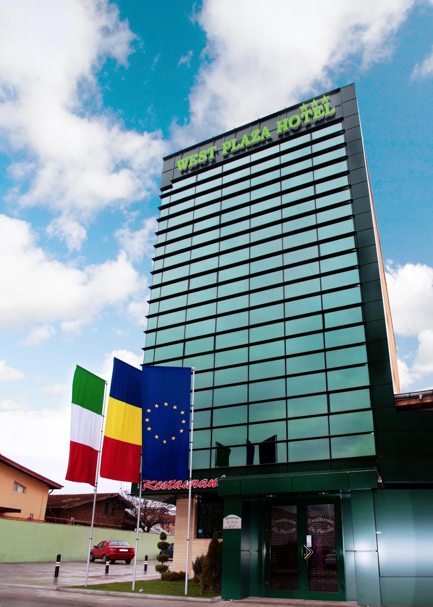 West Plaza Hotel Bukares Bagian luar foto